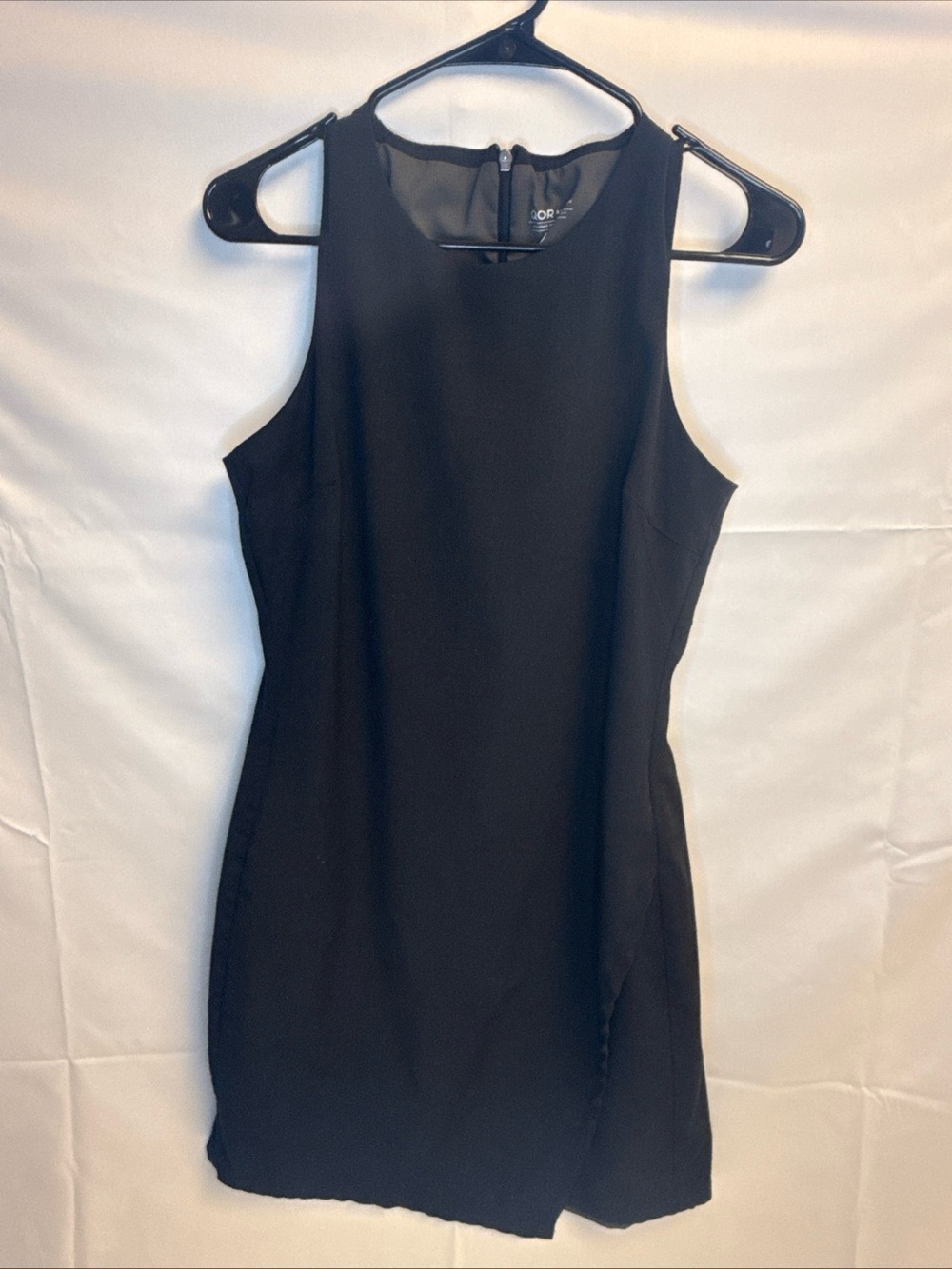QOR Women’s Black Sleeveless Travel Dress – Size Medium